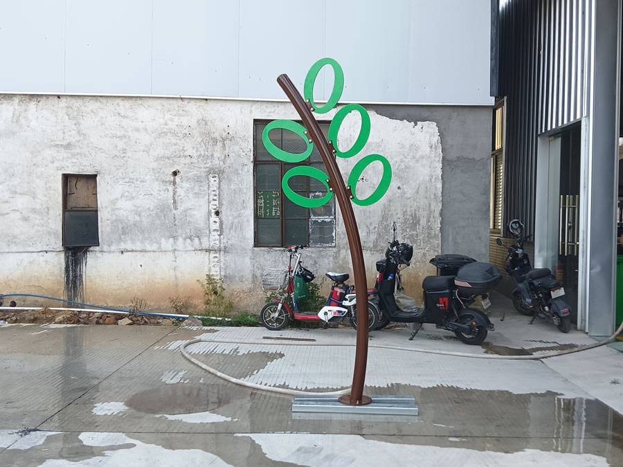 樹狀噴水戲水小品